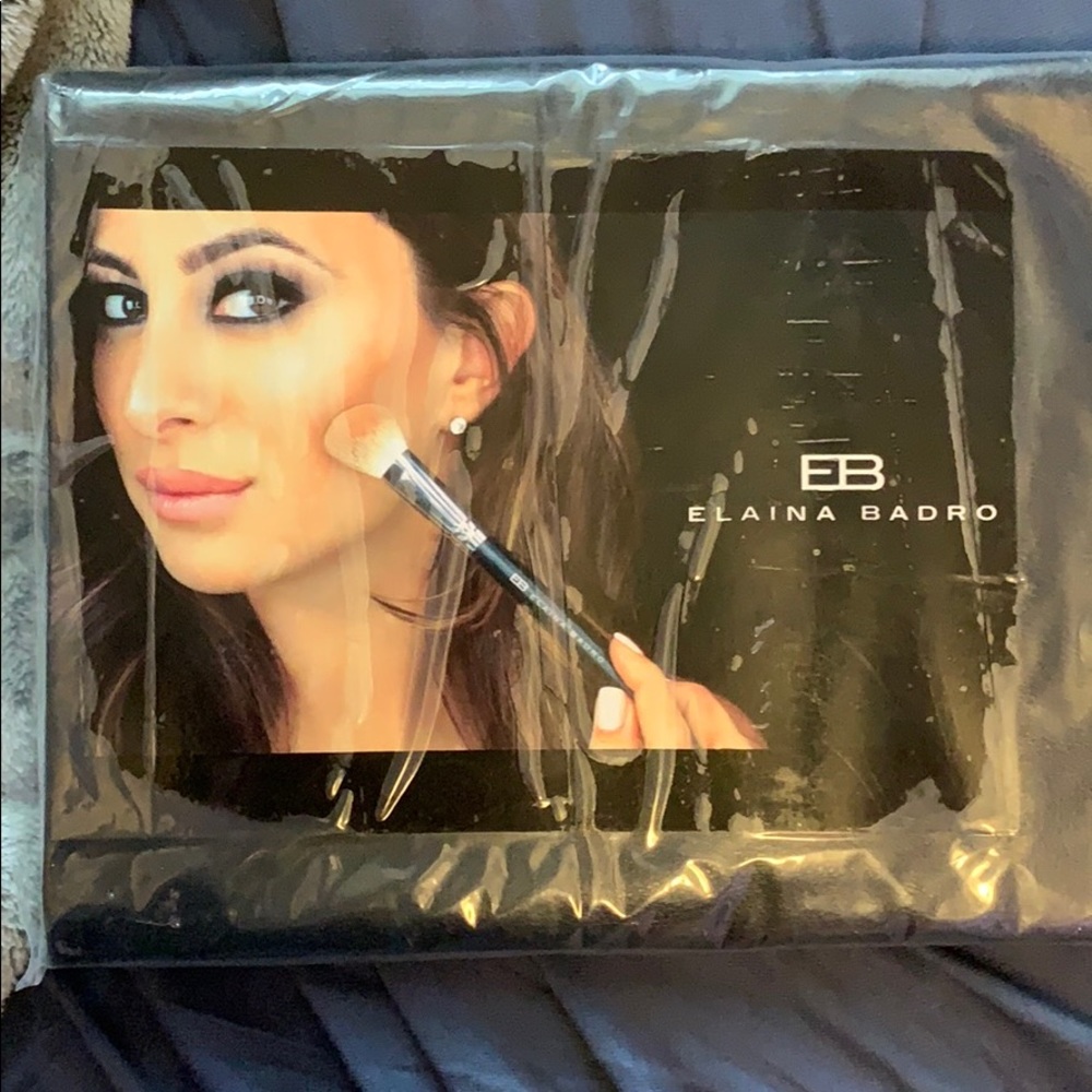 Elaina Badro 9pc brush kit
